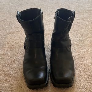 Men’s Harley Davidson Boots size 11